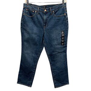 J Crew Essential Straight Jean, NWT, Medium Wash, 32P